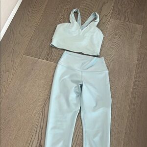 ALO Women's Light Blue Activewear Set